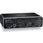 BEHRINGER U-PHORIA UMC22